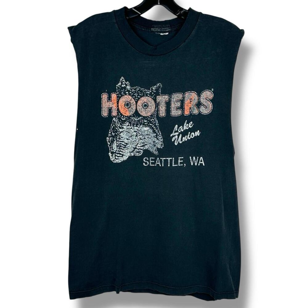 Hooters Black Short Sleeve Tee with Orange & White Graphic
